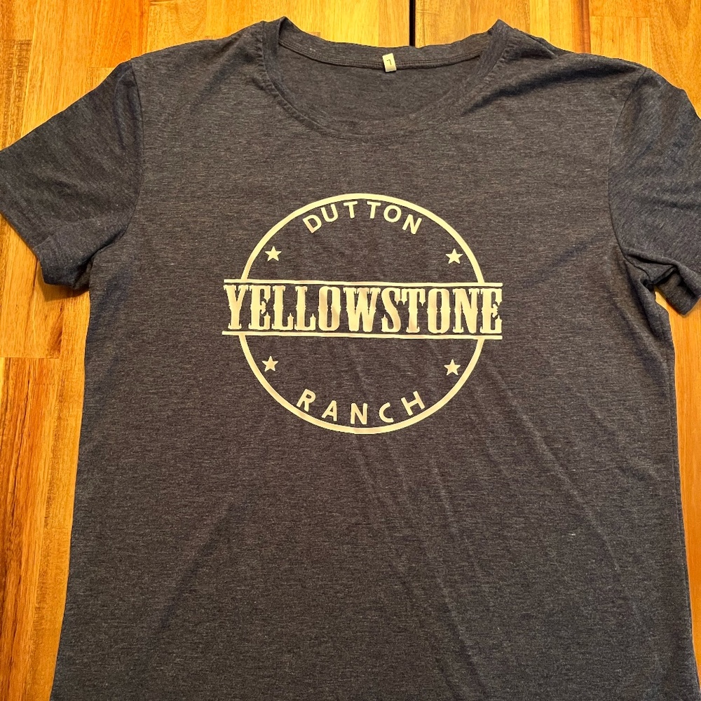 Yellowstone TV Show Short Sleeve Tee - Navy (L)